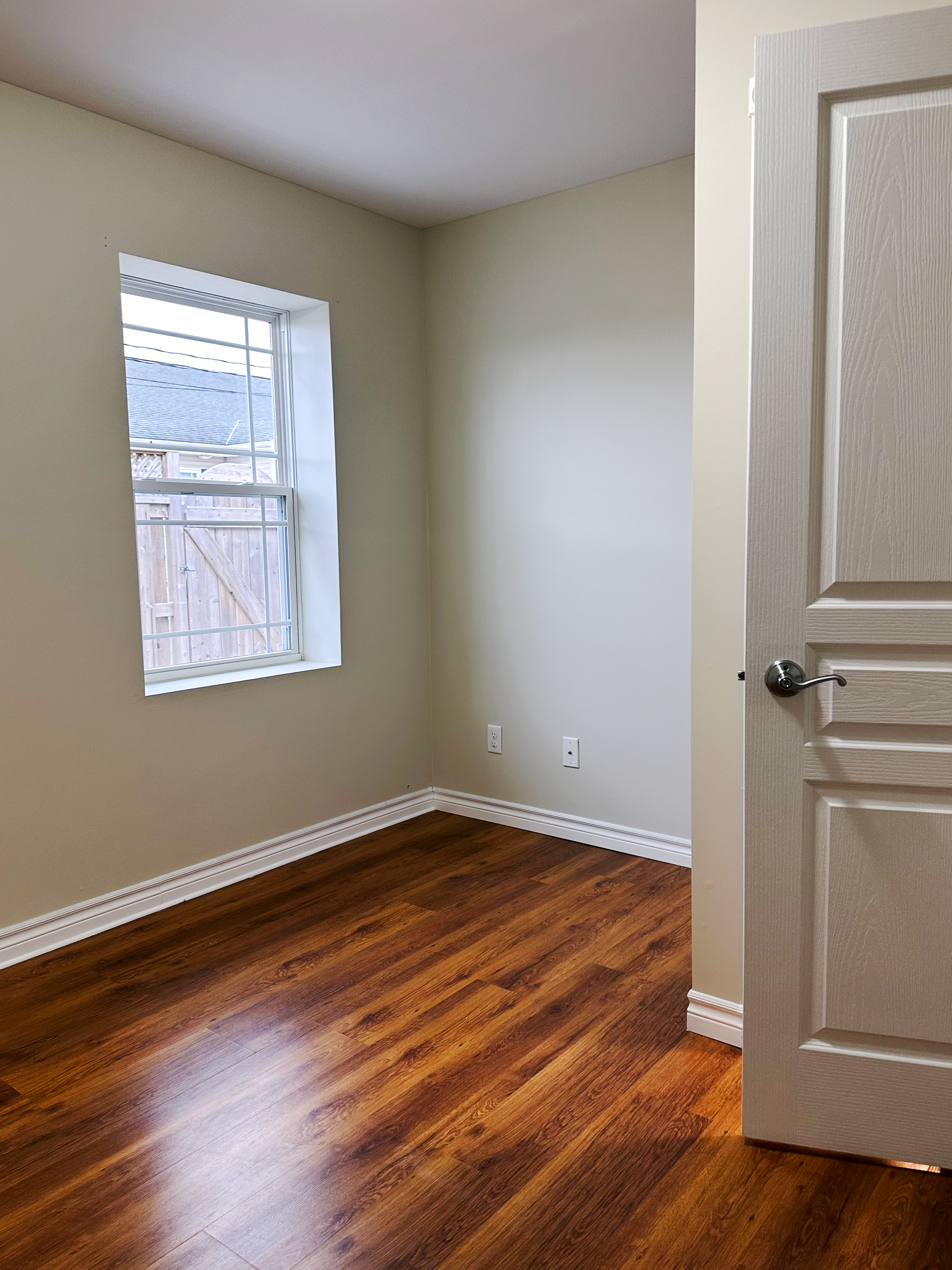 2 bedroom with garage - bedroom 1