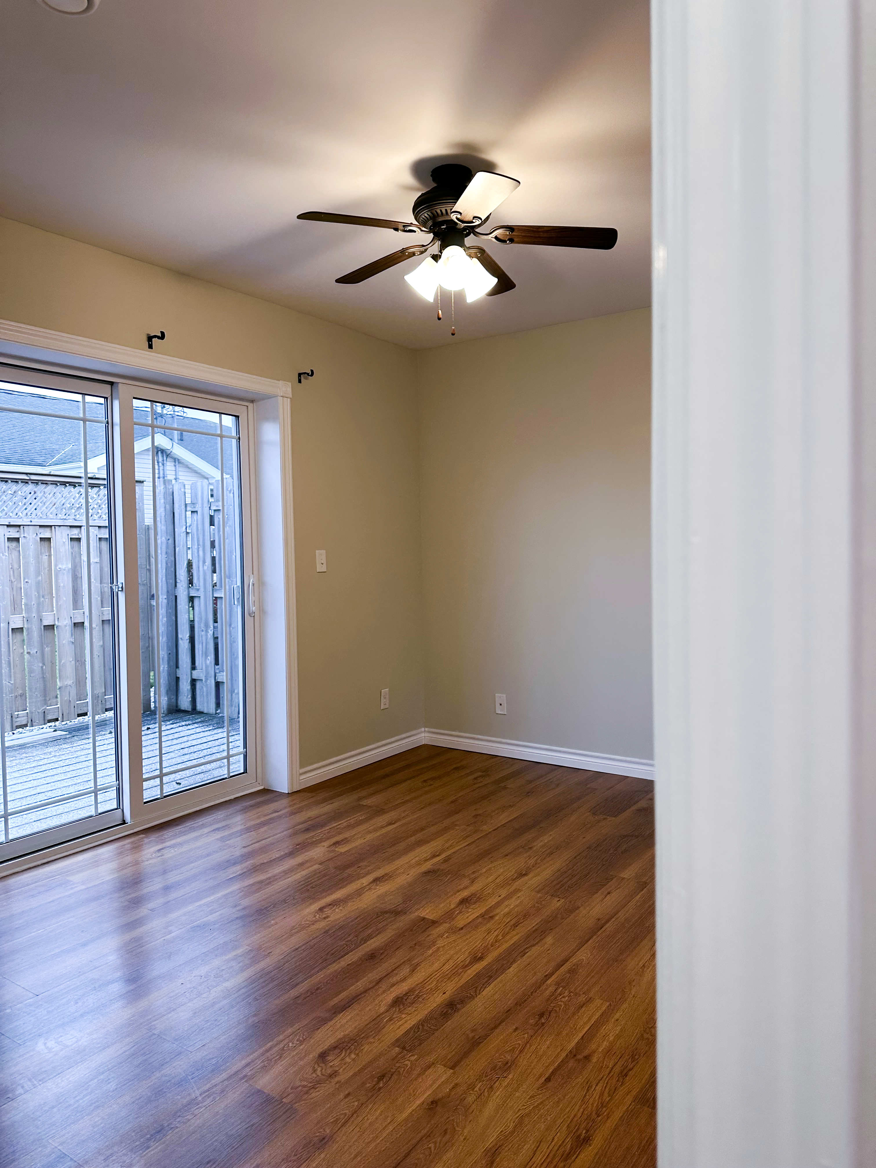 2 bedroom with garage - bedroom 1