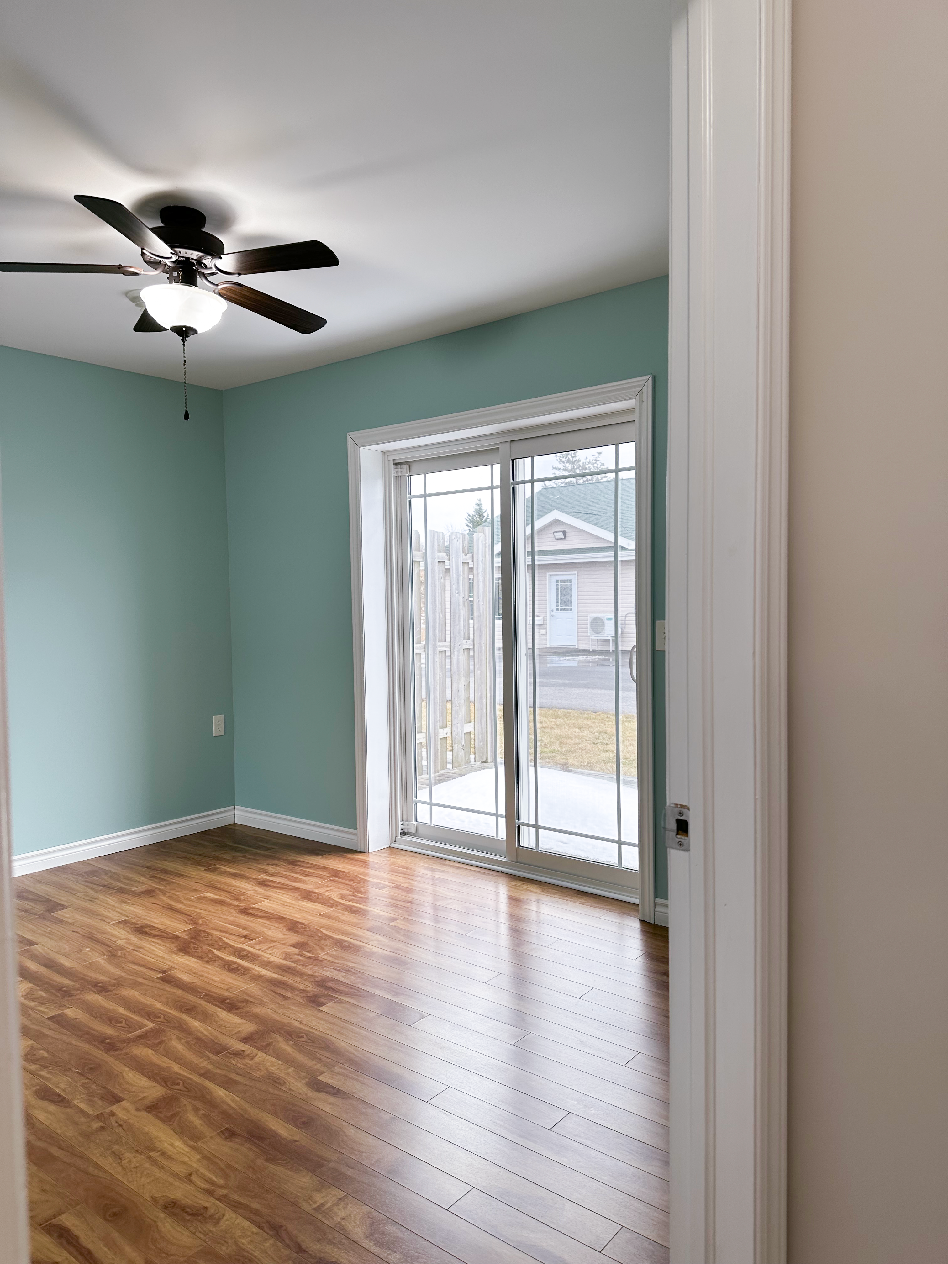 2 bedroom with garage - bedroom 2