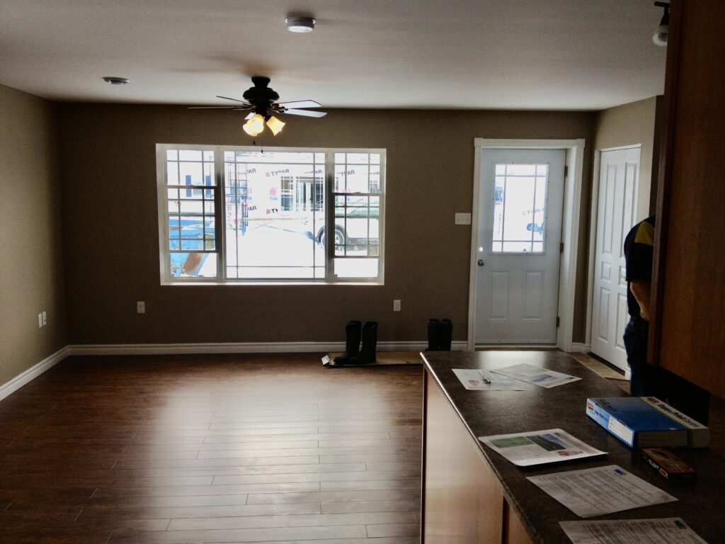 2 bedroom townhouse - living room