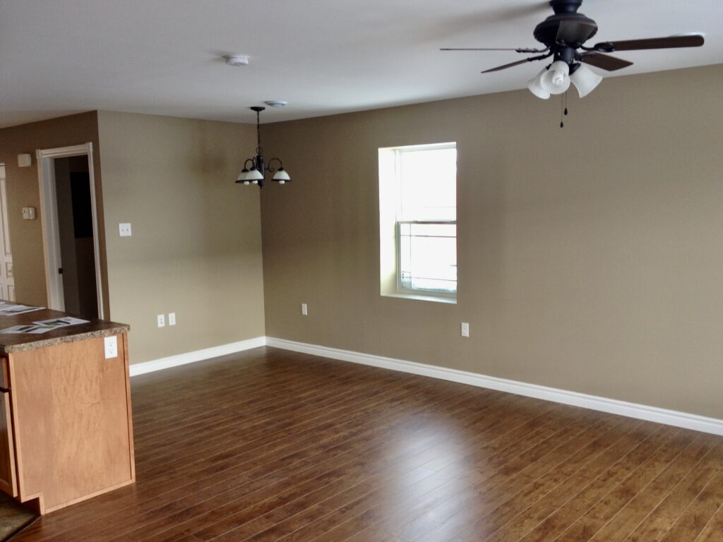2 bedroom townhouse - livingroom