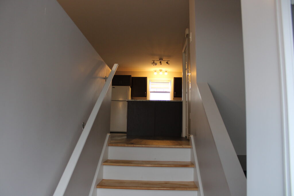 3 bedroom townhouse - stairway
